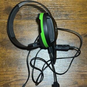 Black and Green Turtle Beach Gaming Headset